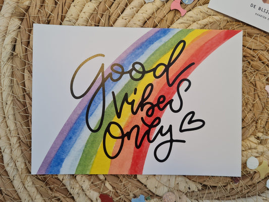 'Good vibes only’ – Regenboog Ansichtkaart