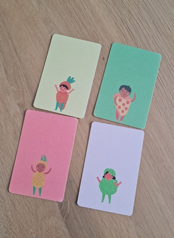Kinderen in voedsel kostuums - Set Minikaartjes