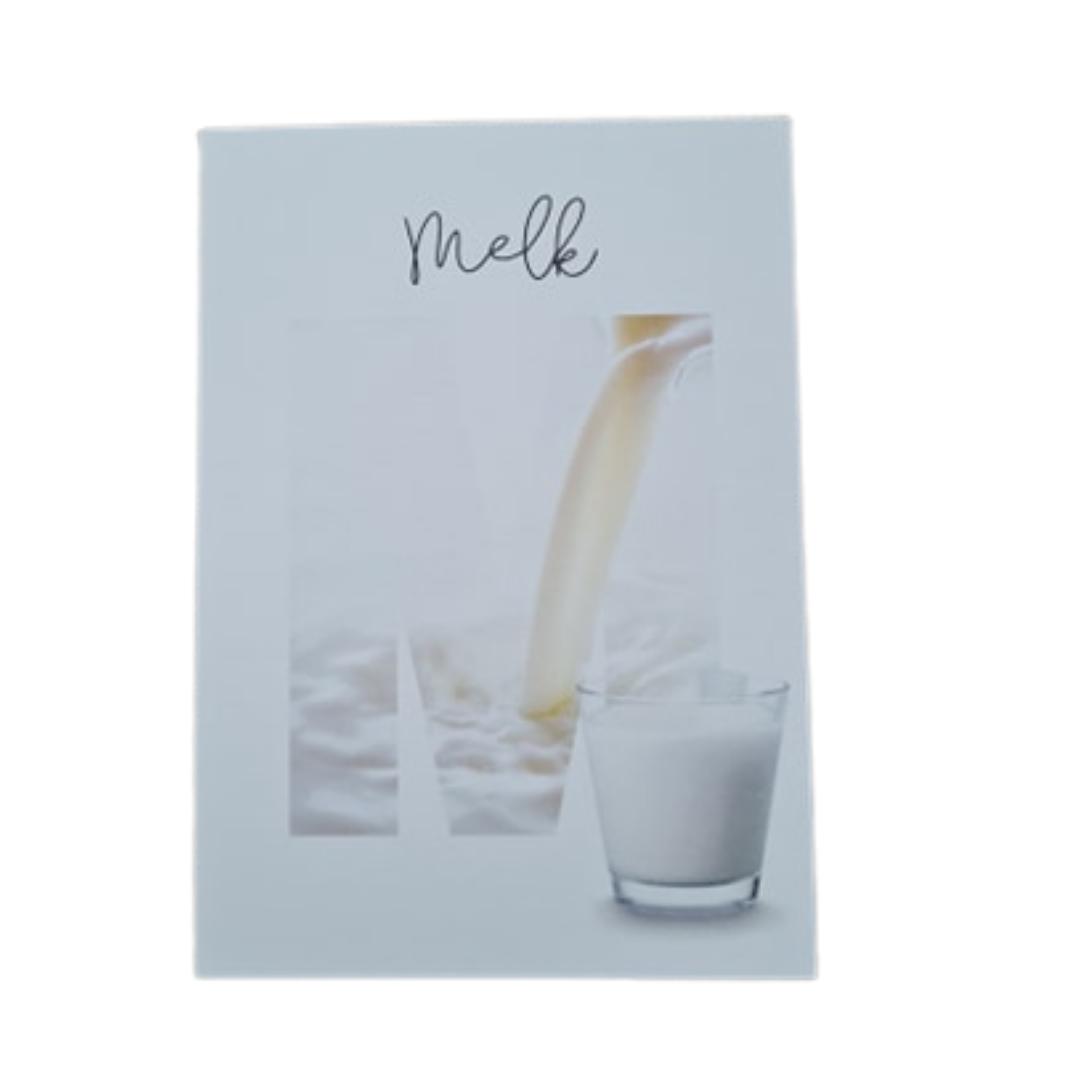 'M van melk' - Letter Ansichtkaart