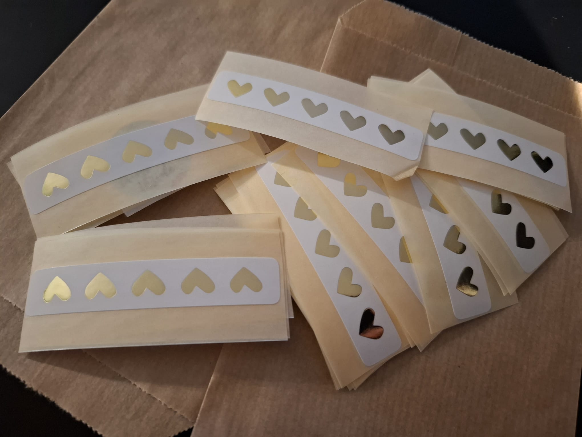 Goudkleurige hartjes - 20 Rechthoekige Stickers