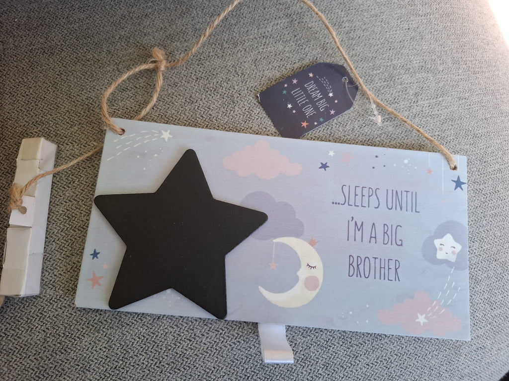 '... sleeps until I'm a big brother' - Krijtbordje Aftellen