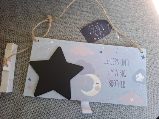 '... sleeps until I'm a big brother' - Krijtbordje Aftellen