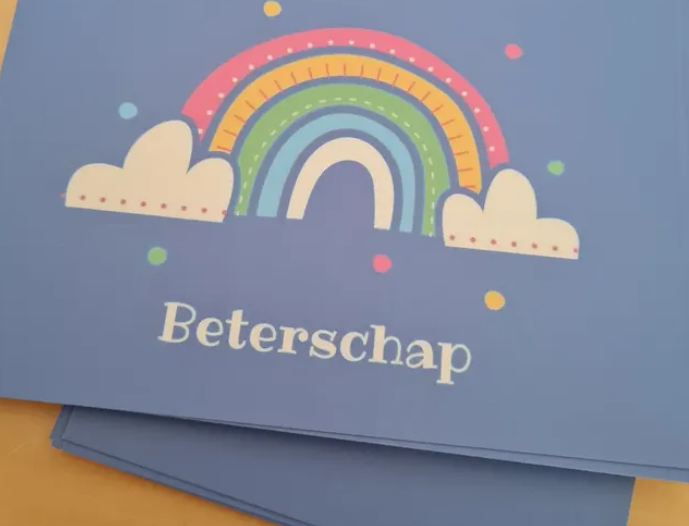 'Beterschap' - Regenboog Ansichtkaart