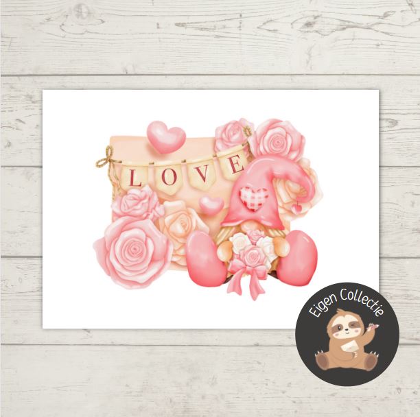 'Love’ – Roze Kabouter Ansichtkaart